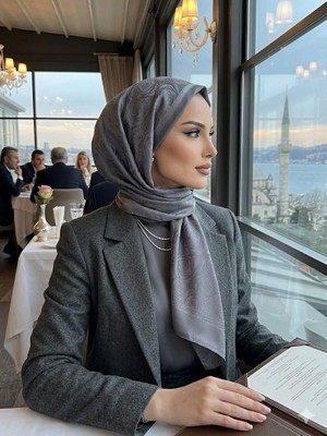 Rs Jakarlı Desenli Ipek Dokulu Eşarp - Gri / Füme