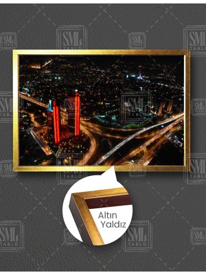 SML Tablo Istanbul Gece Işıklı Gökyüzünden Görünümü Yatay Çerçeveli Kanvas Tablo