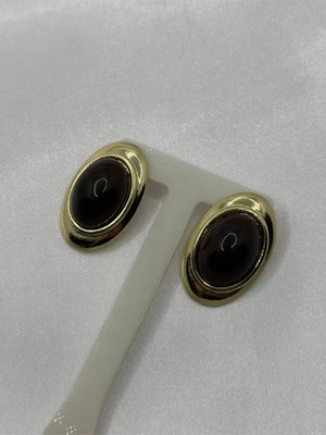 Marka Model Kahverengi Oval Taş Detaylı Plaka Küpe