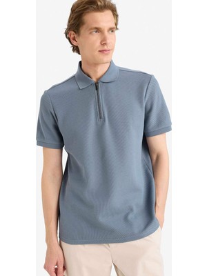DeFacto %100 Pamuk Regular Fit Fermuarlı Yaka Polo Tişört F9870AX26SP