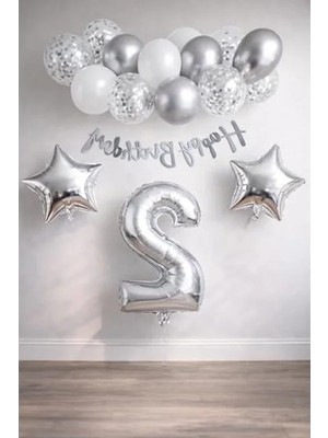 Esranın Dünyası Beyaz Renkli Doğum Günü Kutlama Seti, Konfetili Balon ve Banner ile 2 Yaş