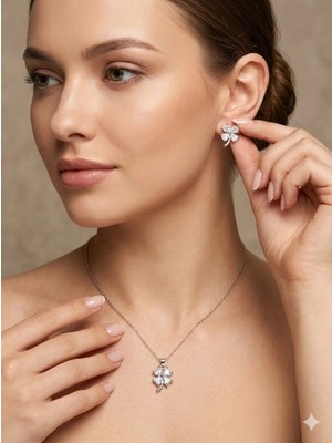 Aslanoğlu Store Dört Yapraklı Yonca Tasarımlı Set - SET0012