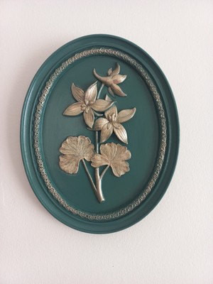 ZE Dekorasyon Firuze Yeşili Rengi 21X17CM Beyaz Gold Detaylı Oval Duvar Süsü
