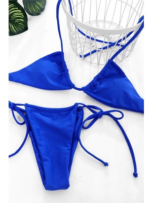 Kadın Mavi Üçgen Bikini Takımı Yandan Bağlamalı Tangalı Canlı Renk Şık Mayo Seti Mery Wom