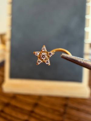 Aida Jewelss Yüksek Kalite G23 Titanium Yıldız Zirkon 6x0.8mm Altın Titanyum Hızma Piercing
