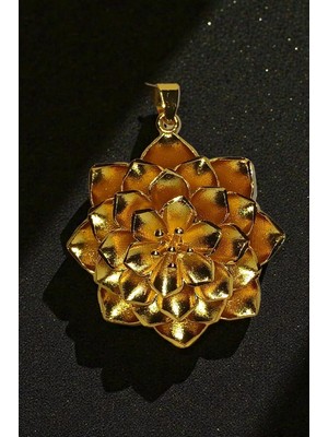 Lunel Accessory 22 Ayar Altın Kaplama Lotus Çiçeği Madalyon Kolye Ucu 5 cm