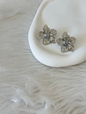 Revoia Silver Çiçek Küpe