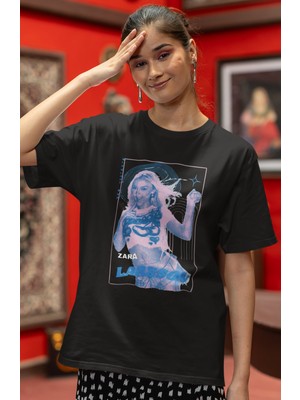 Sevbano Zarıa Larsson Şarkıcı Baskılı Unisex Oversize Tişört