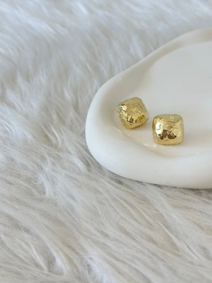 Revoia Kare Gold Küpe