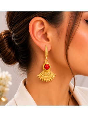 Elasu Akik Taşlı Altın Kaplamalı Kançalı Küpe