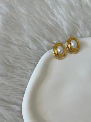 Revoia Inci Detaylı Oval Gold Küpe