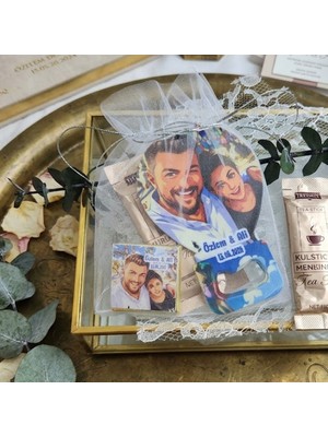 Hayaller Dükkanı 30 Adet Söz Nişan Nikah Şekeri Hatıralık Hediye Magnet Açacak,çikolata ve Kahve Kese Içinde Karikatür Baskılı