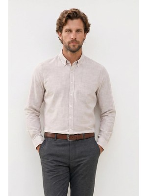Tudors Erkek Slim Fit Dar Kesim %100 Pamuk Düğmeli Yaka Çizgili Uzun Kollu Cepli Keten Efektli Bej Gömlek