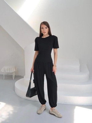 Trend Butik Burada Siyah Basic Rahat Kalıp Ikili Alt Üst Takım - Kadın Şalvar Pantolon Tişört Kombin