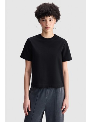 Ecko Unltd. Ecko Red Esther Regular Fit Bisiklet Yaka Baskılı Interlok Kadın Siyah Tişört