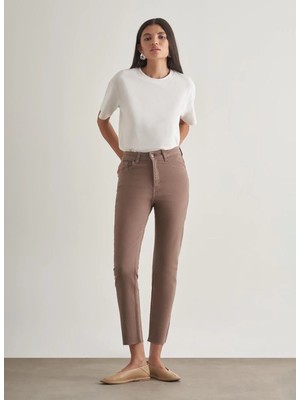 Mizalle Vizon Kadın Dar Pantolon M1MZ1010130174