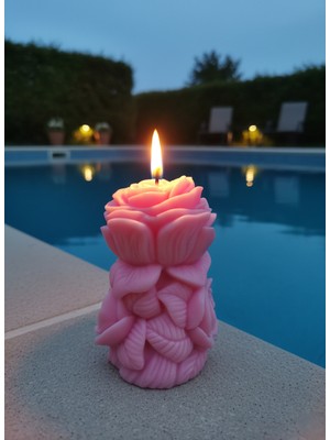 AY IŞIĞI MUMLARI Gül Tasarımlı Hediyelik Dekoratif Portakal Çiçeği Kokulu Soya Wax Mum (Pembe Renkli)