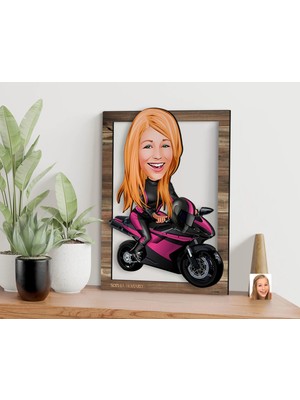 Bk Gift Kişiye Özel Kadın Motorcu Karikatürlü 3D Ahşap Tablo, Sevgiliye Hediye, Arkadaşa Hediye, Yıl Dönümü Hediyesi, Doğum Günü Hediyesi-1