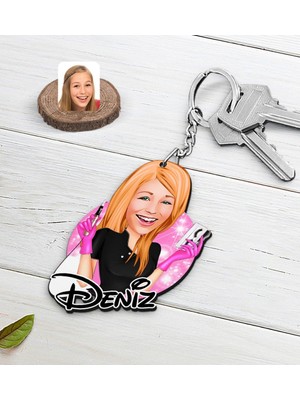 BK Gift Kişiye Özel Kadın Güzellik Uzmanı Karikatürlü Ahşap Anahtarlık-3