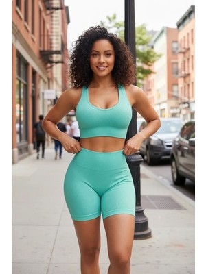 İlk El Grup Ieg™ Kadın Açık Mavi Fit Görünümlü Yüksek Bel Spor Crop Top Şort Takımı