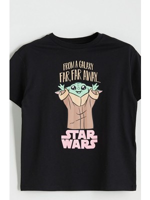 LC Waikiki Lcw Kids Siyah Bisiklet Yaka Star Wars Baskılı Kız Çocuk Tişört