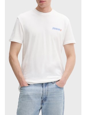 Tommy Jeans Pamuklu Sırt Baskılı Regular Fit Bisiklet Yaka T Shirt Erkek T Shirt DM0DM22547 Ybl