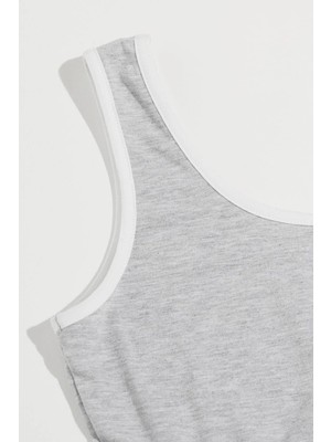 Kadın Gri Askılı Crop Top ve Şortlu Gecelik Takım