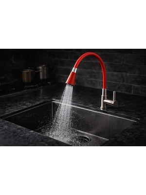 Esnek Silikon Musluk Başlığı, Kıvrılabilir ve Oynar Başlıklı, Renkli Musluk Uzatma Aparatı, Mutfak ve Banyo Bataryaları Için Ayarlanabilir Su Yönlendirici 52 cm (Kırmızı)