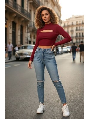 Hobilinka Kadın Bordo Modern Fit Göğüs Dekolteli Uzun Kollu Cut Out Crop Top Bluz