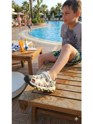 Bags Shoes Cool Suv  Çocuk Kapalı Sandalet Haki