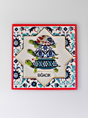 Mundy Sığacık Temalı Polyester Kabartmalı Kaplumbağa Desen Magnet  7 x 7 cm – Dekoratif Hediyelik Buzdolabı Süsü  (KOD:1198)