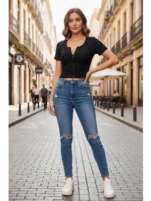 Çamaşır Kenti Kadın Siyah Çift Fermuarlı Modern Yarım Kol Crop Top Bluz
