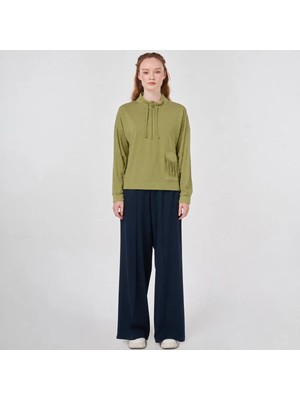 Kayra Püskül Cep Detaylı Fermuarlı Dik Yaka Kadın Sweatshirt