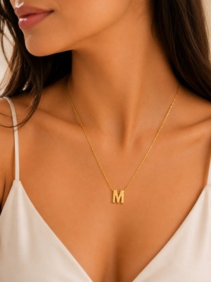 Stainles Steel Minimal M Harf Gold Çelik Kolye