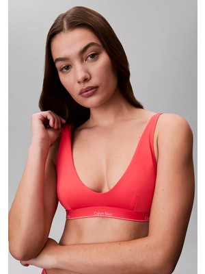 Calvin Klein Kadın Kalın Askı Ck Yazı Desenler Slim Fit Süngerli Pembe Bikini Üstü LV00Q61207-XKP
