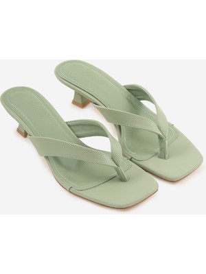 Shoemark Miora Mint Yeşili  Suni Deri  Kare Burun  Parmak Arası Kadın Terlik