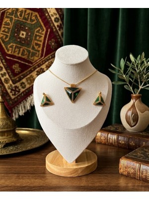 Gmn Collection Yeni Sezon El Yapımı Zümrüt Yeşil ve Gold Renk Miyuki Kolye ve Küpe Seti