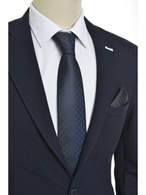 Brianze Çiçek Desenli Lacivert Kravat %100 Microfiber Malzeme ile Özel Günlere Uygun