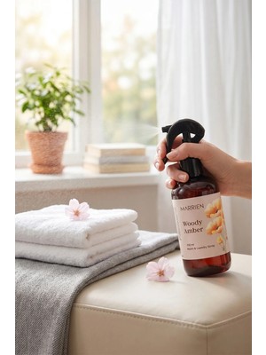 Marrien Woody Amber Oda Ve Çamaşır Spreyi 250 ml- Kalıcı ve Dekoratif Odunsu Kehribar