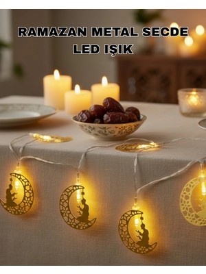 Savarga Ramazan Temalı Ay Içinde Secde Eden Adam LED Peri Işığı
