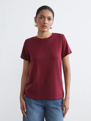 LC Waikiki Bordo Bisiklet Yaka Soft Touch Kadın Tişört