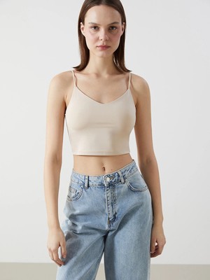 LC Waikiki Bej V Yaka Düz Ip Askılı Kadın Crop