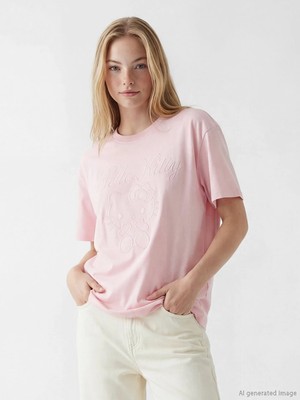 LC Waikiki Pembe Hello Kitty Nakışlı Oversize Kadın Tişört