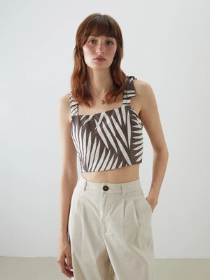 LC Waikiki Kahverengi Kare Yaka Desenli Askılı Crop