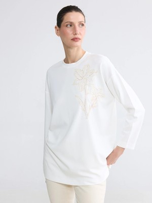 LC Waikiki Beyaz Payetli Oversize Soft Touch Kadın Tunik