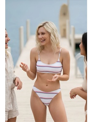 Lespadon Riviera Beyaz / Kırmızı / Lacivert Çizgili Premium Üçgen Bikini Altı