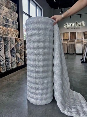 DMR Halıcılık Kırık Gri Yumuşak Bubble Tavşan Tüyü Kaymaz Özel Taban Peluş Halı Yolluk