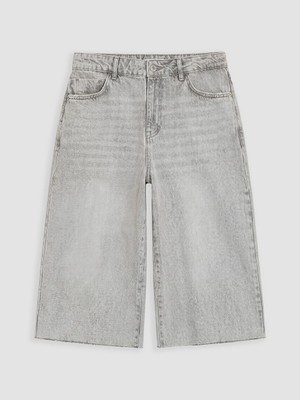 LC Waikiki Gri Bermuda Fit Kadın Jean Şortolon