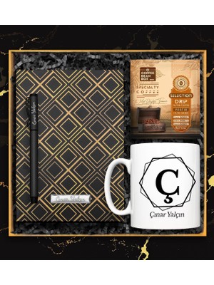 vegahediye v vega Kişiye Özel Tasarım Kupa & Gold Kare Desenli Defter & Roller Kalem & Pratik Filtre Kahve Hediye Seti (Siyah)