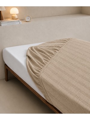 Pera Deluxe Lastikli Çarşaf Jakarlı Nefes Alan Yumuşak Kumaş Kaymaz Tam Kenar Lastikli Tek Kişilik ve Çift Kişilik Yatak Örtüsü Çarşaf